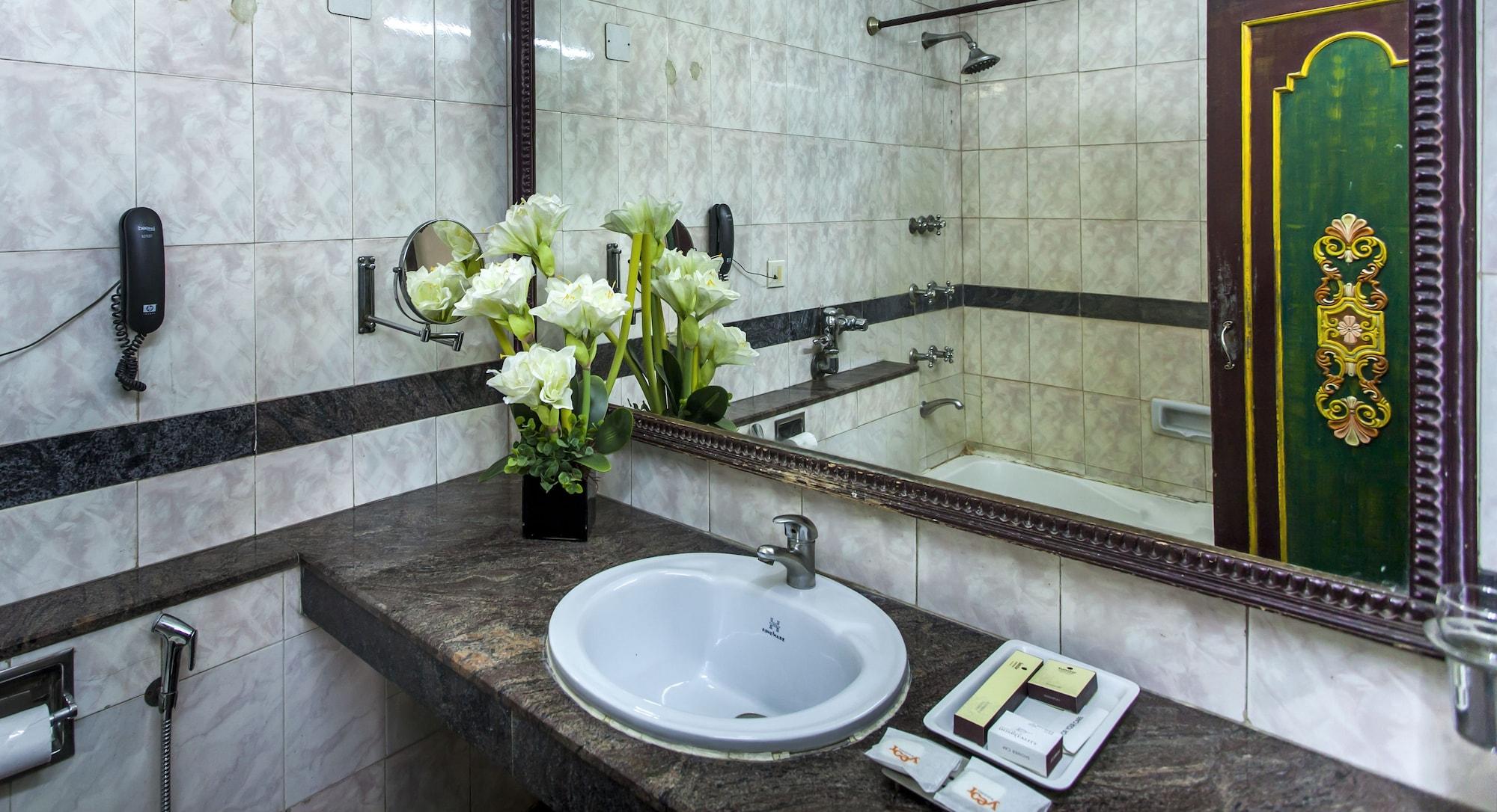 Hotel Sunstar Residency Delhi  Ngoại thất bức ảnh
