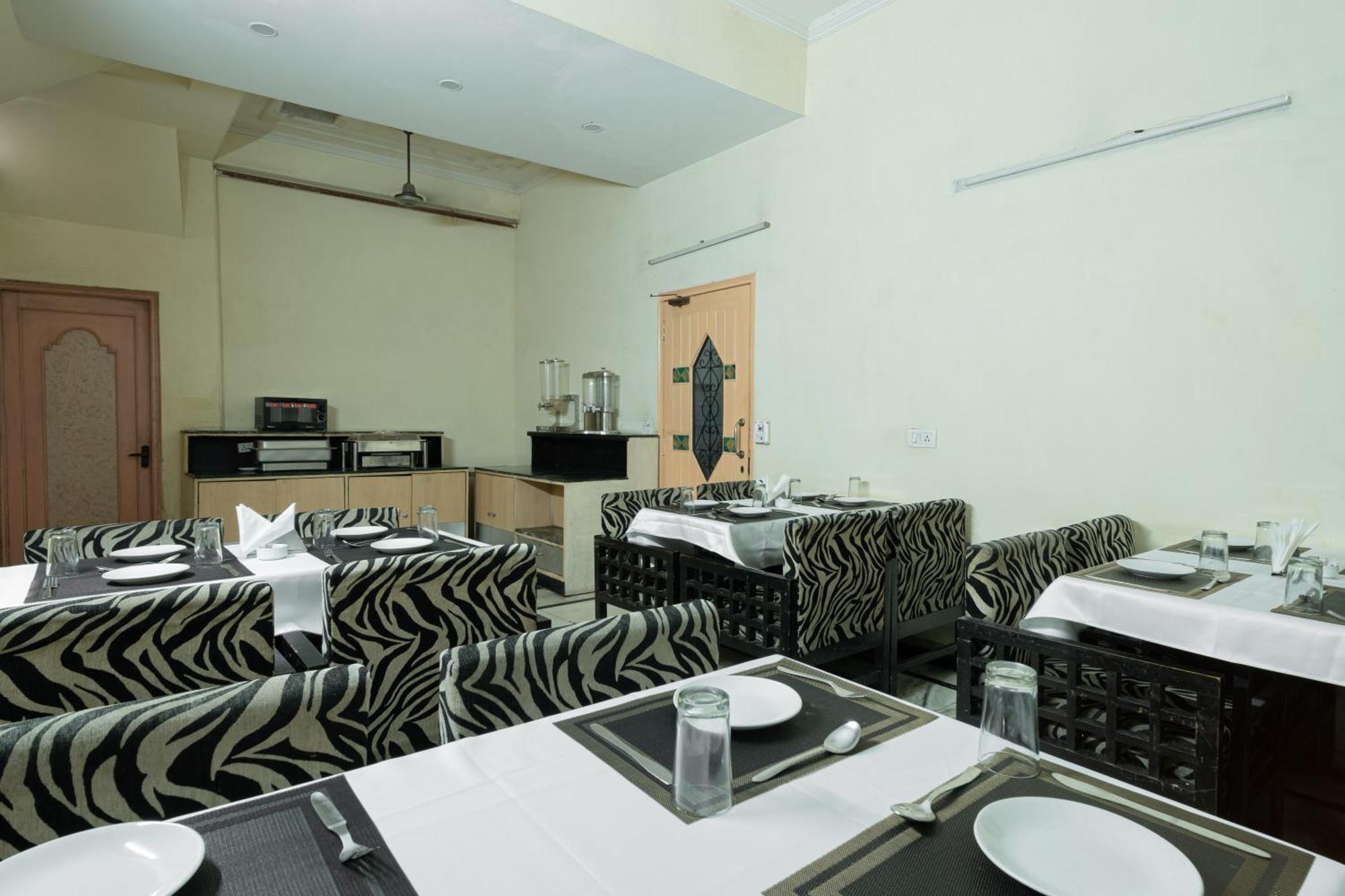 Hotel Sunstar Residency Delhi  Ngoại thất bức ảnh