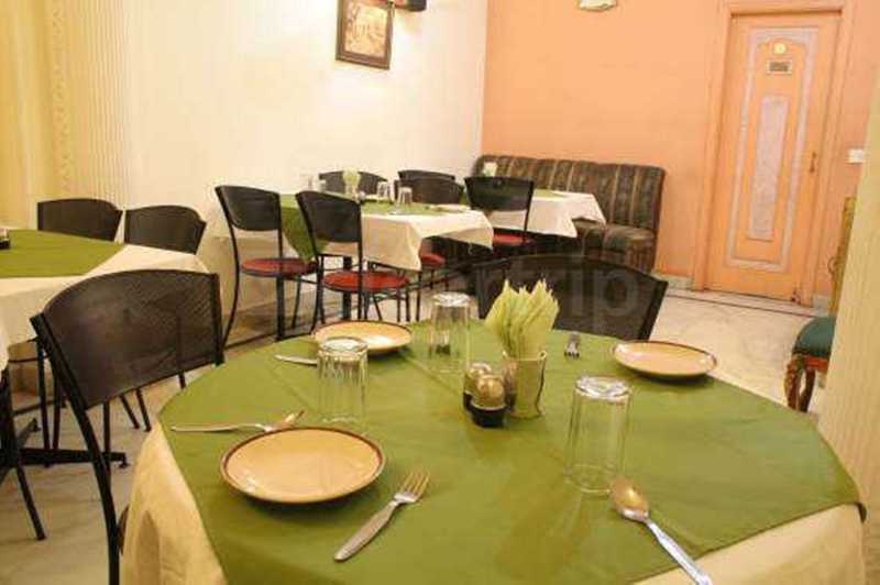 Hotel Sunstar Residency Delhi  Ngoại thất bức ảnh