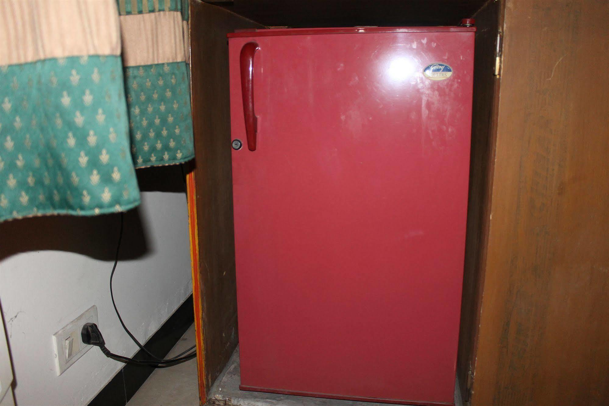 Hotel Sunstar Residency Delhi  Ngoại thất bức ảnh